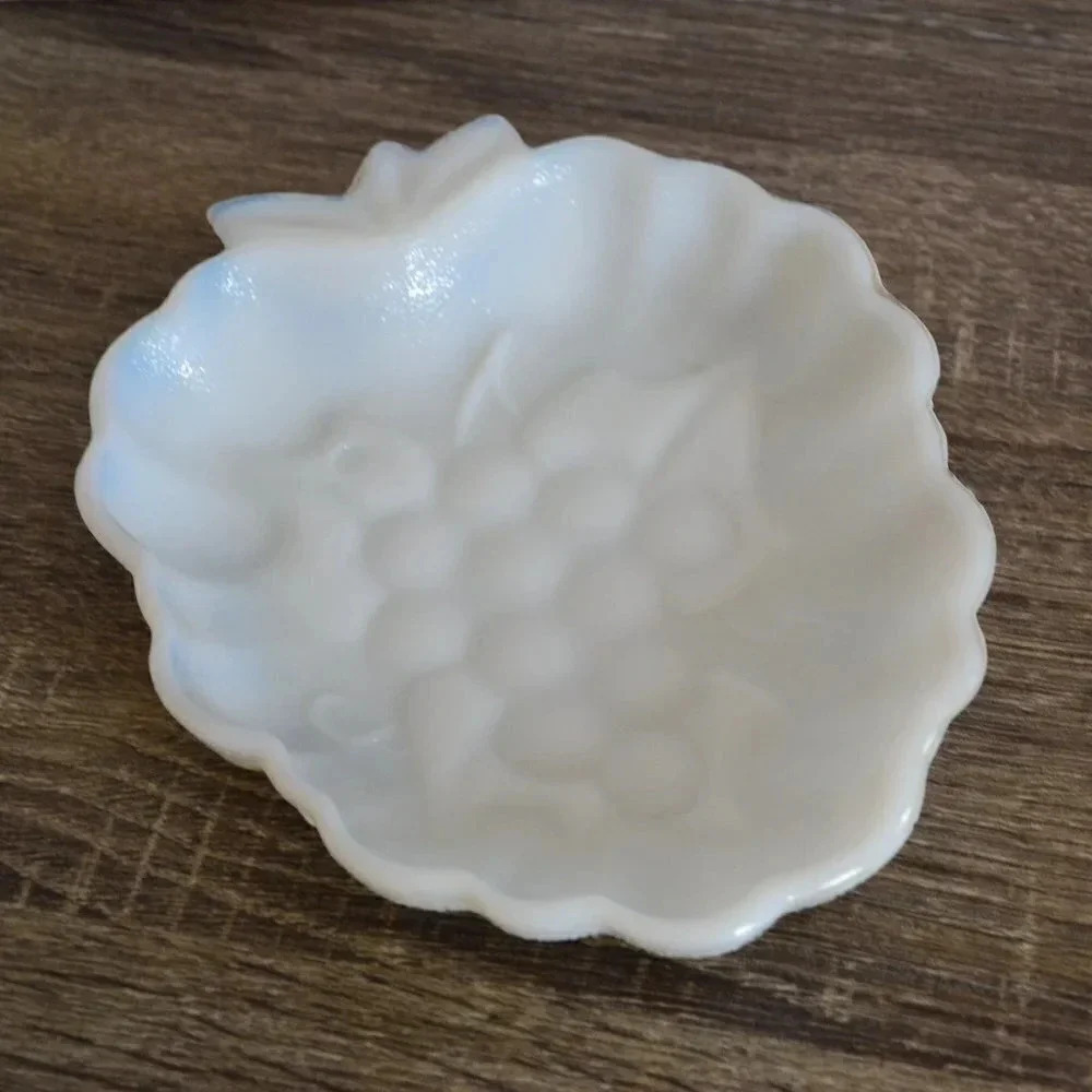 Vtg Milk Glass Grape  Shaped Bowl